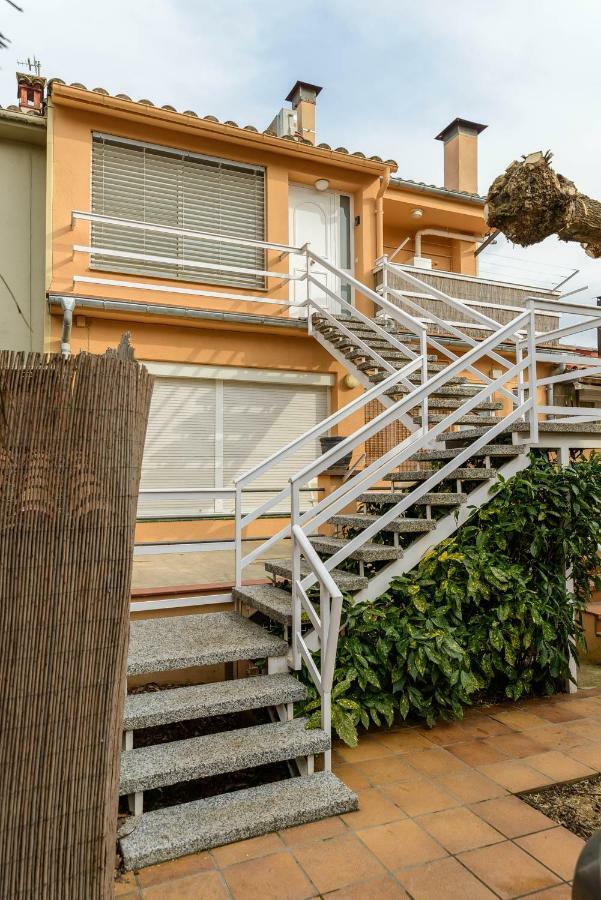 Apartamento El Lilà Olot Exterior foto